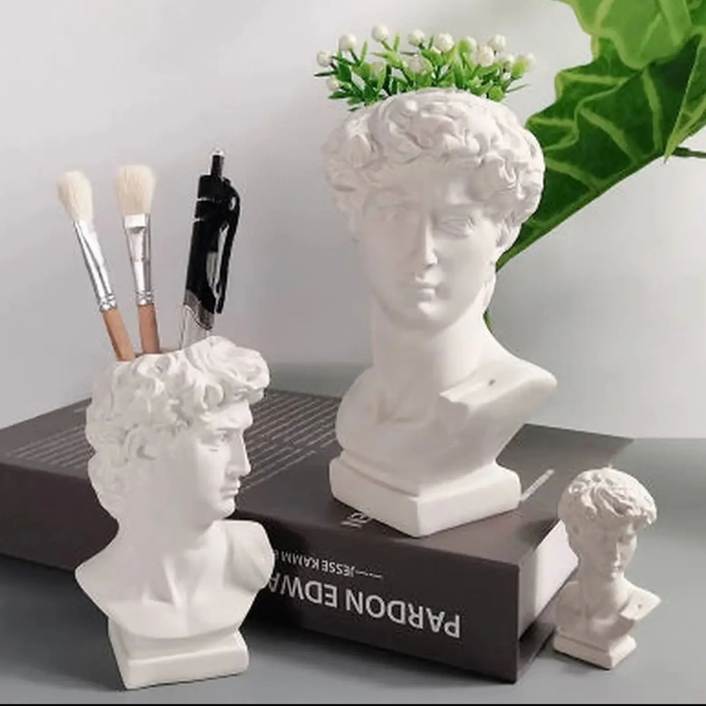 NWT David Bust Brush/Pen Holder